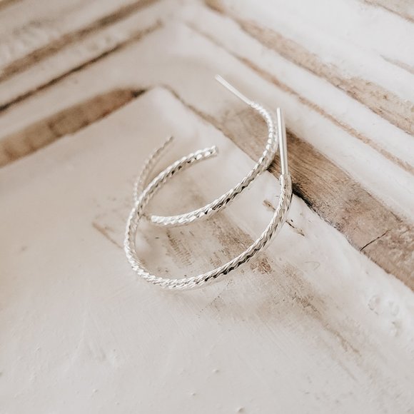 Sterling Silver Hoop Earrings Artisan Made Shiny Diamond Cut Silver - Picture 3 of 3